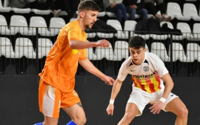 Un dels moments del darrer partit entre en CNS i l'Industrias B | Industrias Santa Coloma